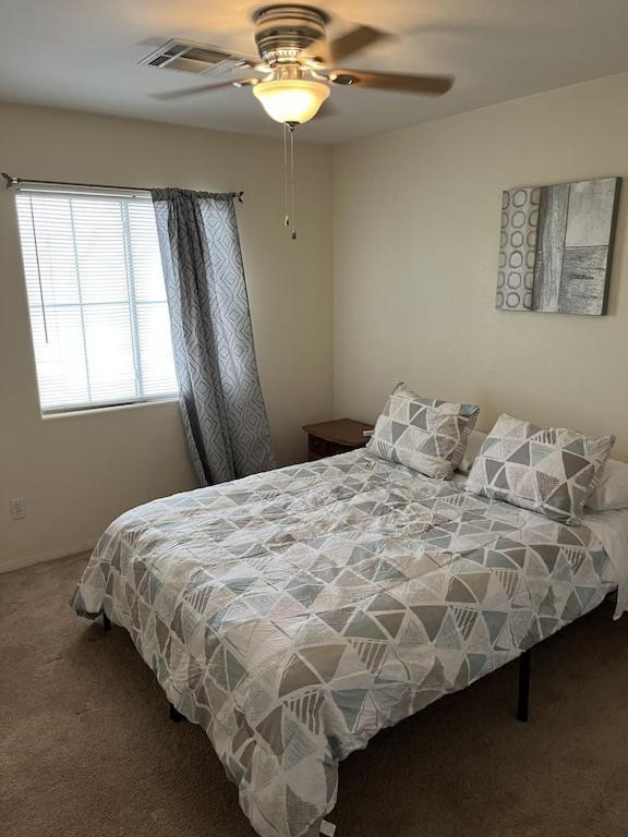 Vic'S 3 Bedroom 4Beds & Pool Centrally Located! Las Vegas Extérieur photo
